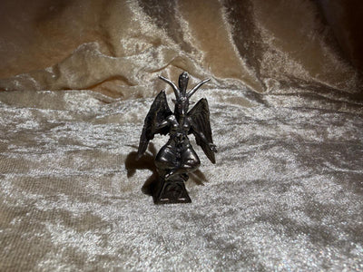 statuette Baphomet occulte - symbole équilibre dualité ésotérique pentagramme